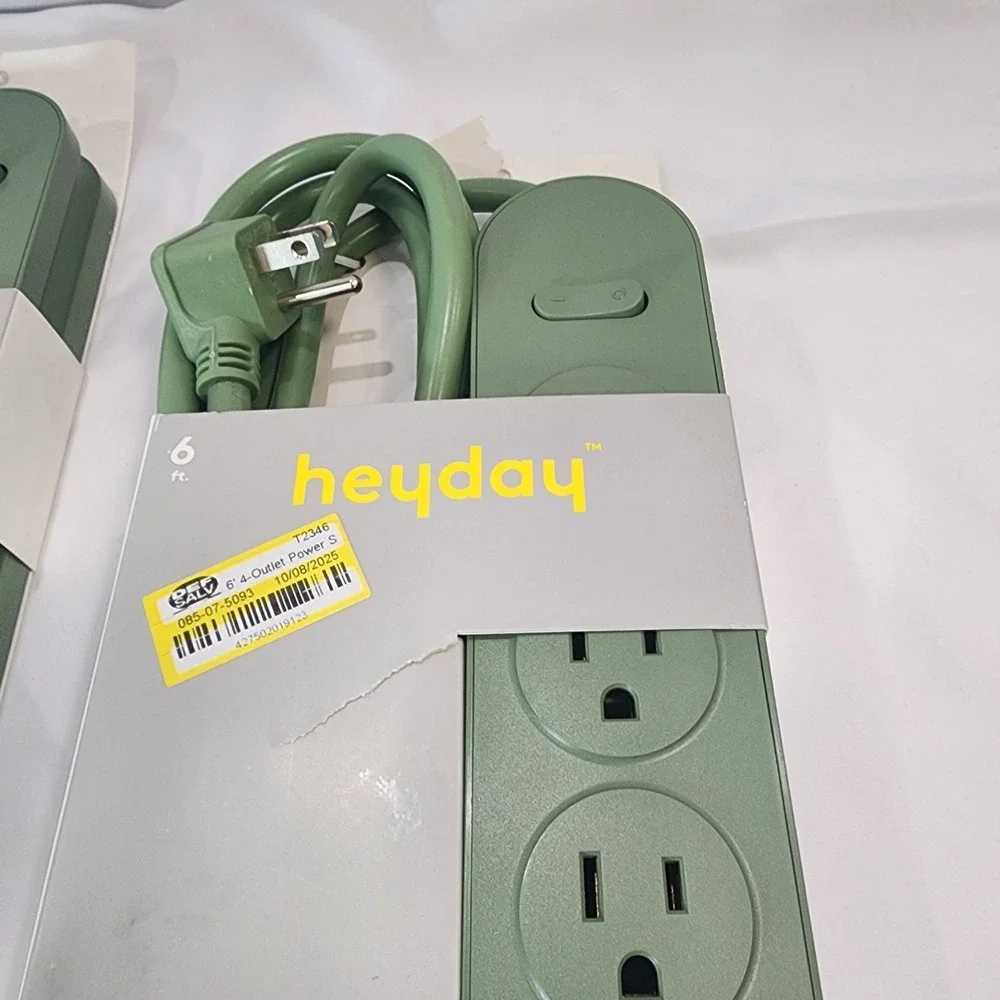 Surge Protector 6 Outlet And Power Strip 4 Outlet USB-A USB-C Port New Other
